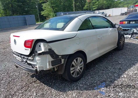 2010 Volkswagen Eos Komfort z USA, uszkodzony, nr VIN WVWBA7AHXAV011739